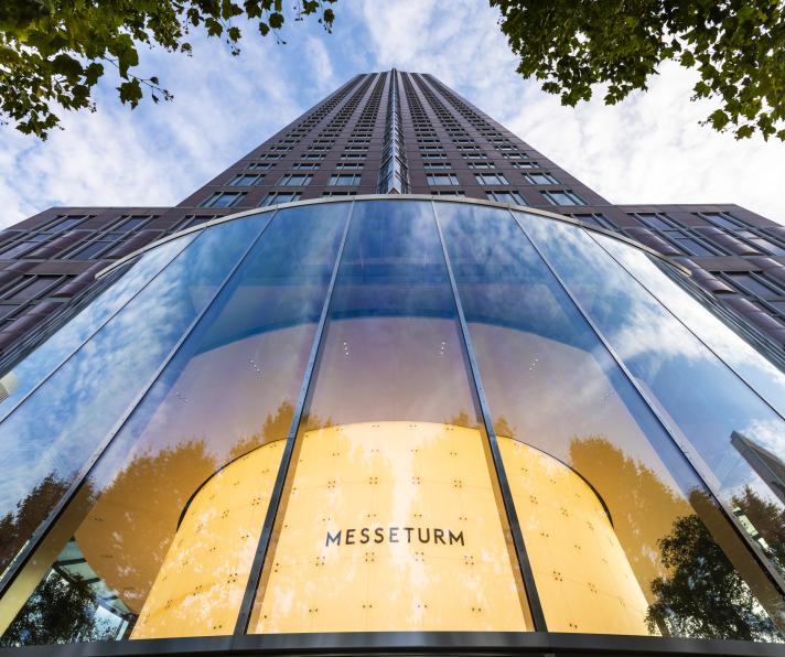 MesseTurm_Entrance