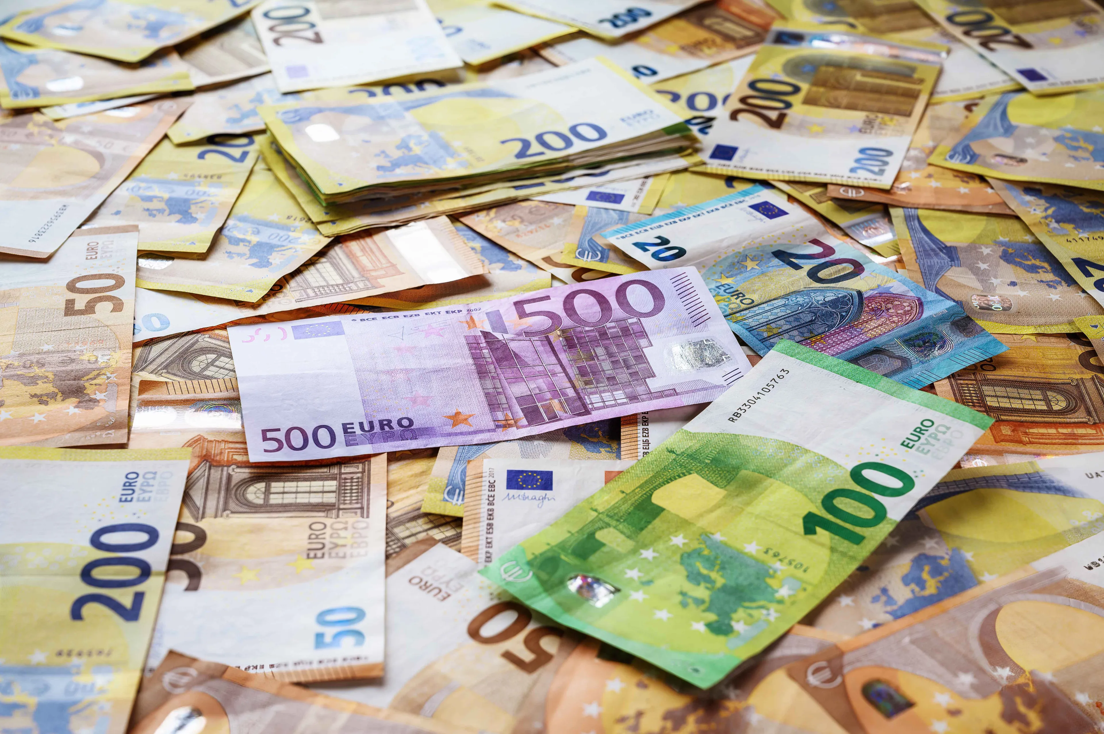Money bills (euro)