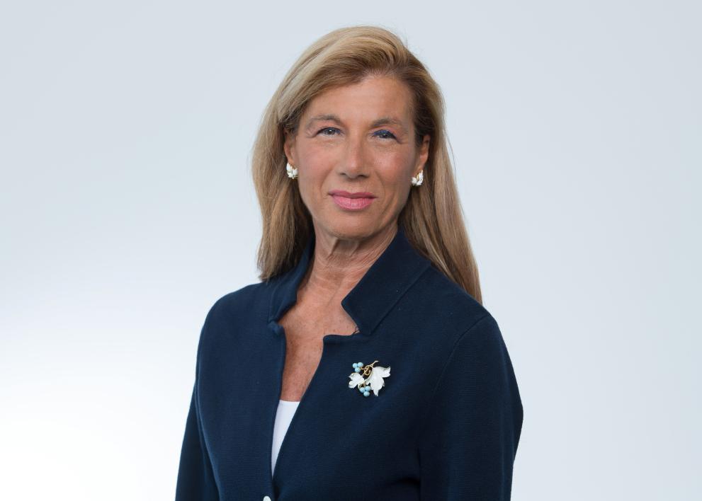 Bruna Szego - AMLA Chair