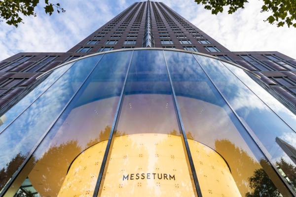 MesseTurm_Entrance